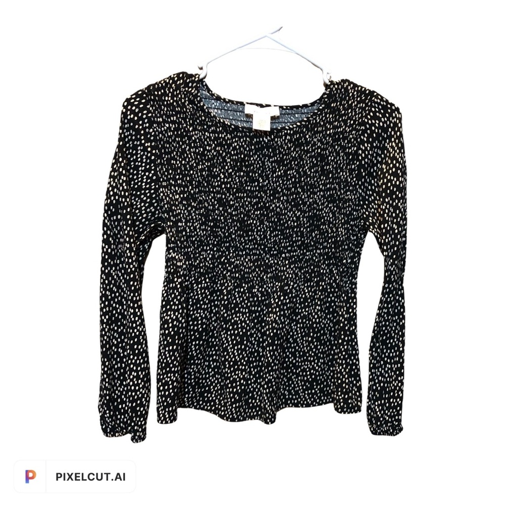 Urban Romantics Black and Tan long sleeve blouse. Size small.